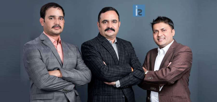 Rajesh Soni [L] Vice President Manoj Soni [M] Chairman & MD Mukesh Singh [R] | Insights Success | Indian Business magazine