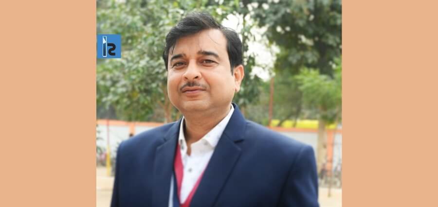 Dr Piyush Srivastava